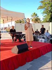 RUHUNA NOTA KAT adlı konserimizde  başkan yardımcımız Radyobiyolog Dr. Deniz Öner hocamız katılımcıları aydınlatarak KETEM e yönlendirdi..